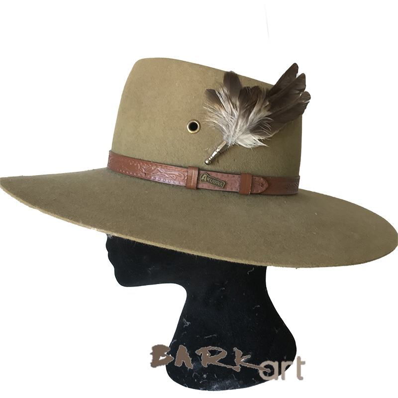 (image for) Hat Pin Laughing Kookaburra Wings - Click Image to Close
