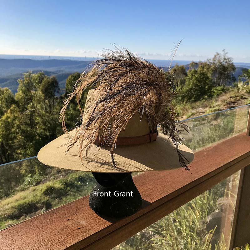 (image for) Slouch Hat Lighthorsemen "Kangaroo Feathers - Emu Plumes" Tuft - Click Image to Close